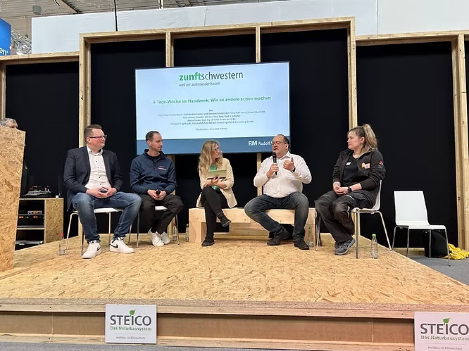 Podiumsdiskussion auf der DACH+HOLZ International in Stuttgart — Christian Engelhardt auf dem Panel zur 4-Tage-Woche im Handwerk